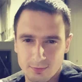 Денис Єськов